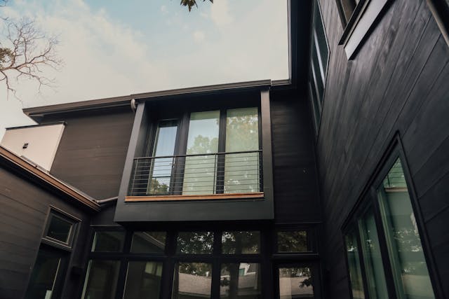 pexels-talalih-4948973